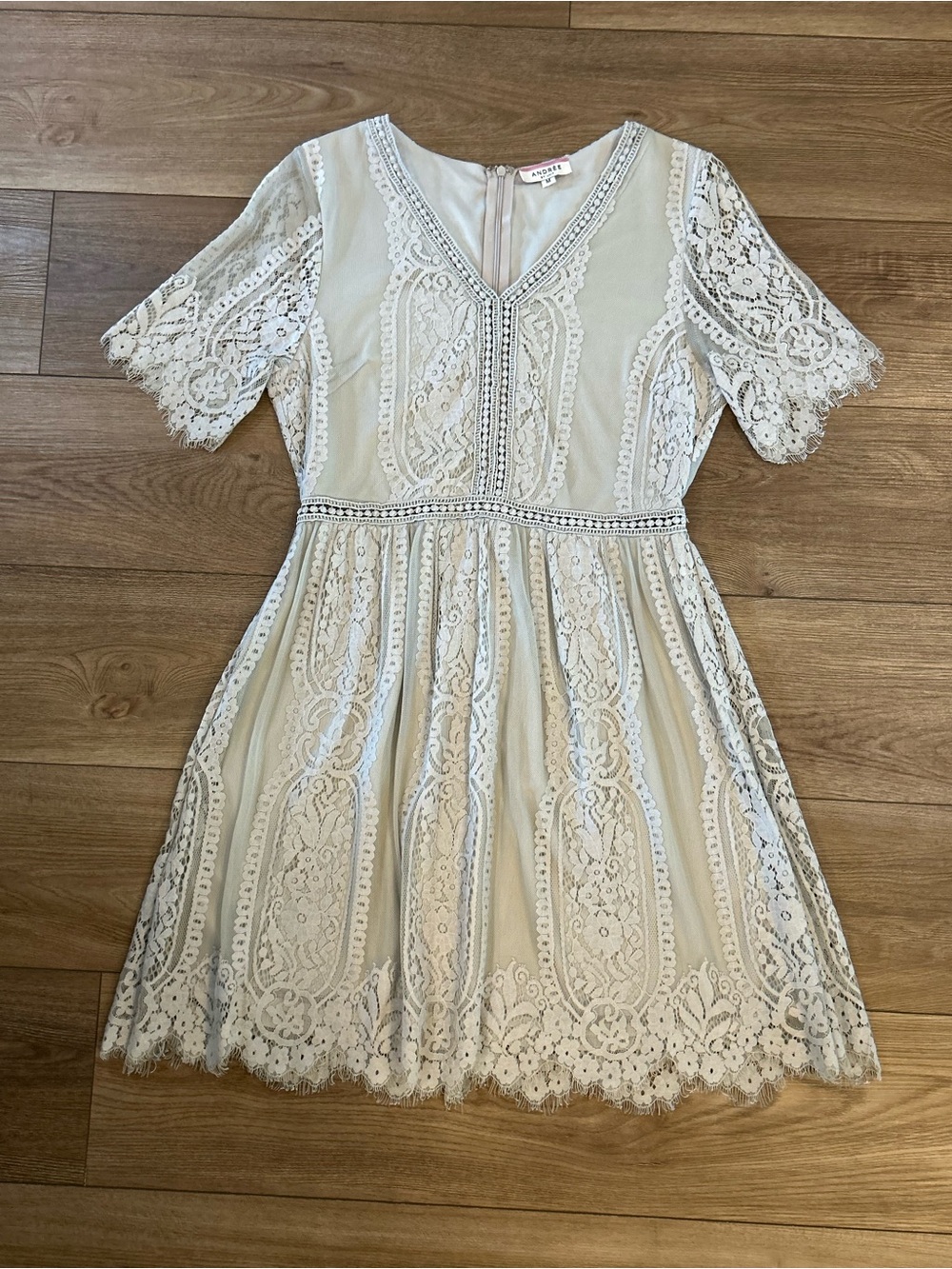 Andrée by Unit Lace Dress Medium Gray Boho Fit & Flare Midi